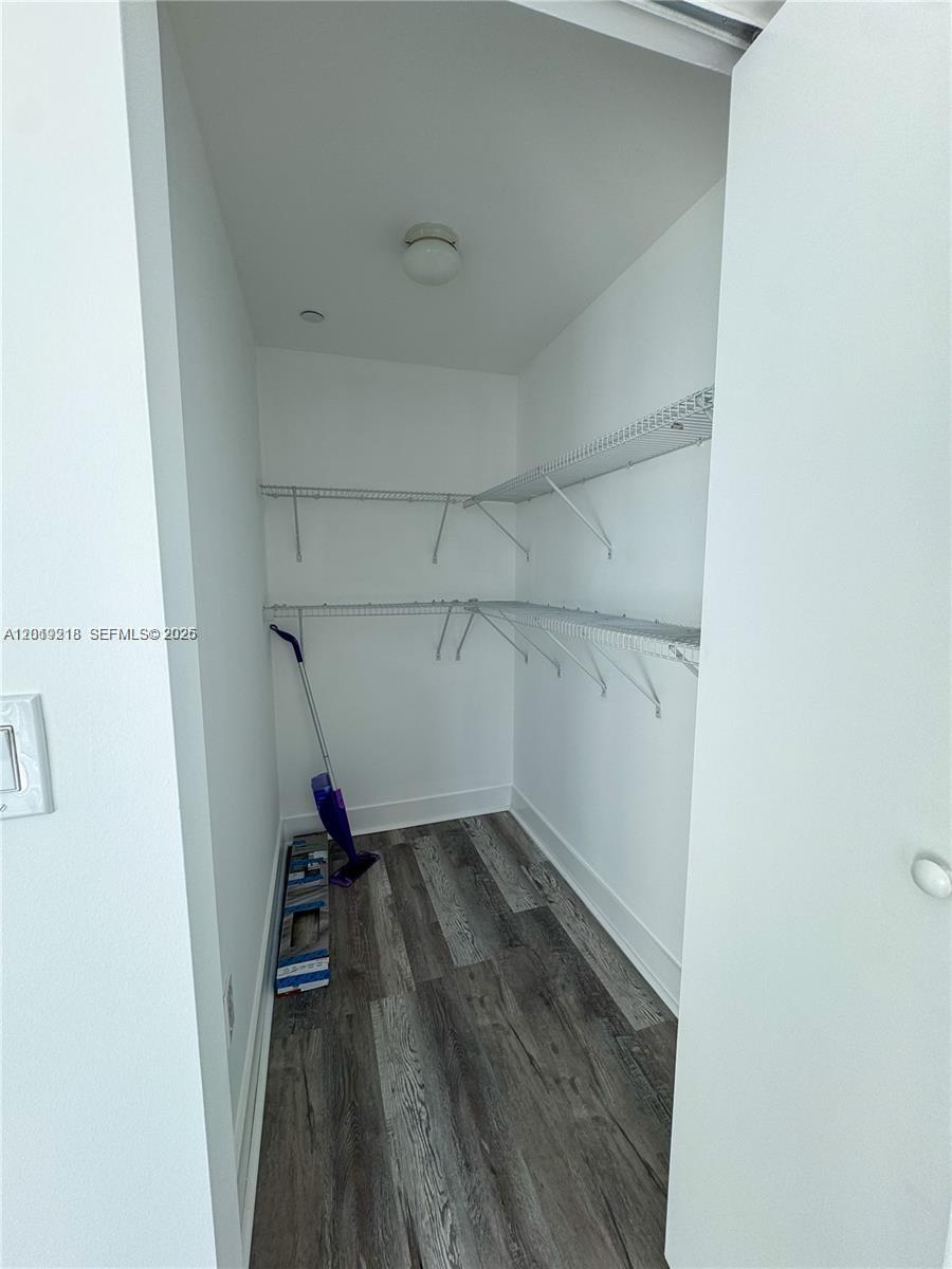 350 NE 24th Street