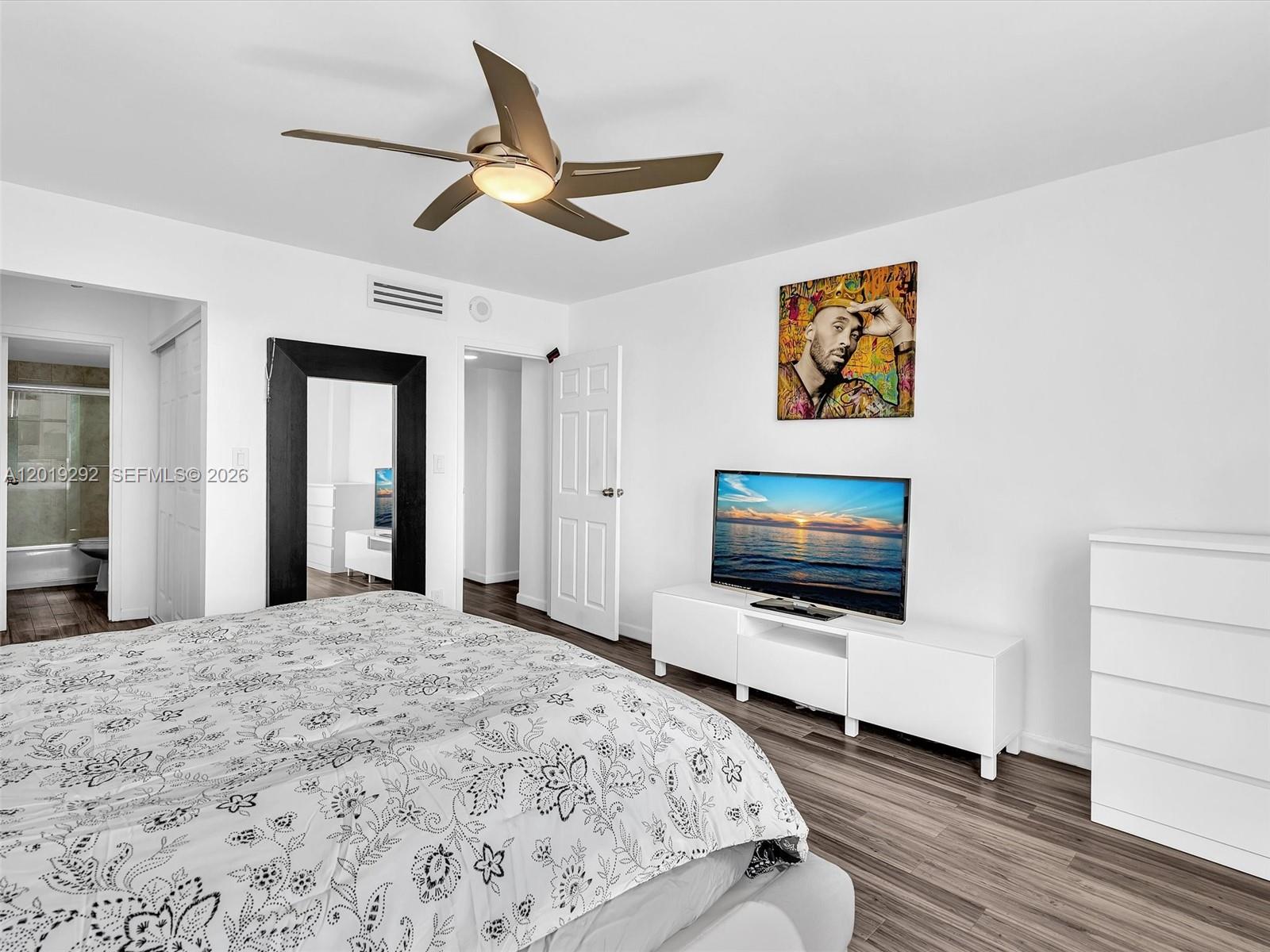 2450 NE 135th Street