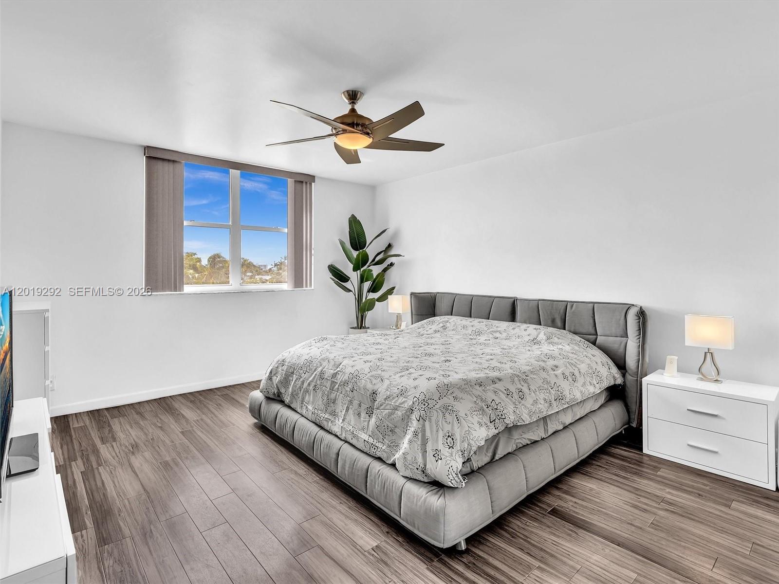 2450 NE 135th Street