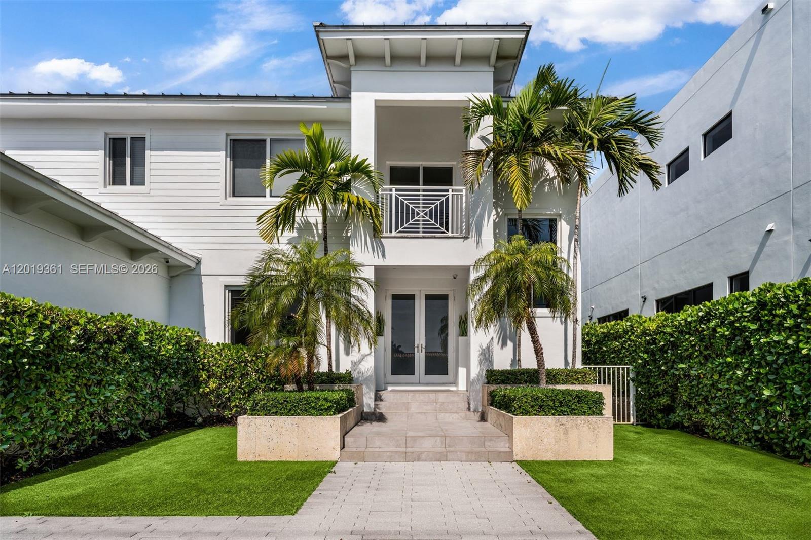 13040 N Bayshore Drive