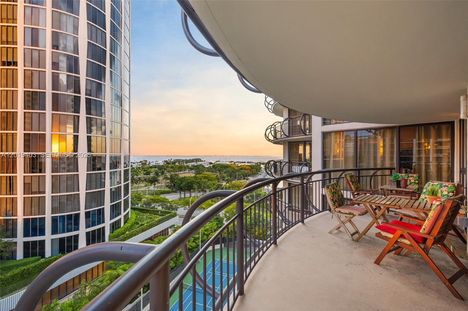 2843 S Bayshore Drive