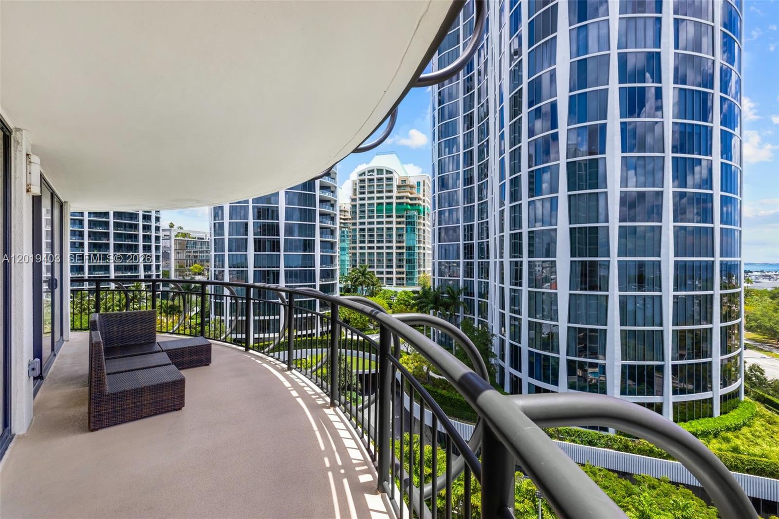 2843 S Bayshore Drive