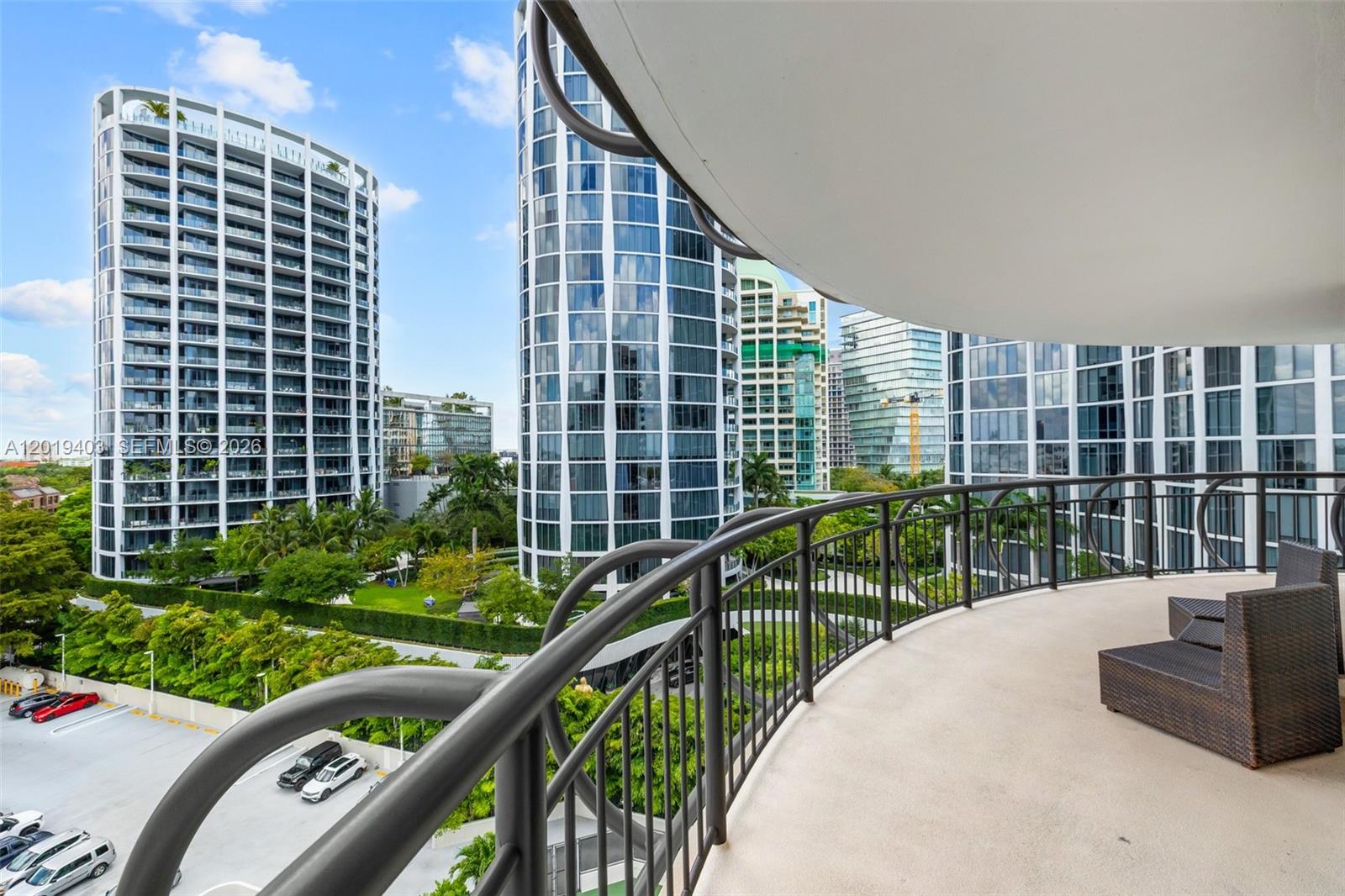2843 S Bayshore Drive
