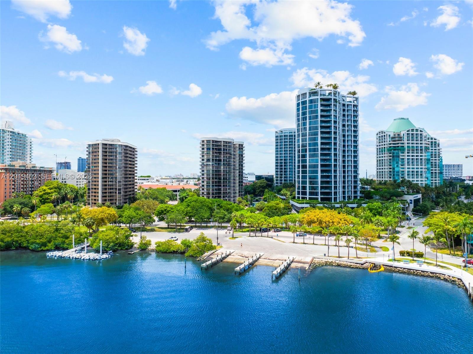 2843 S Bayshore Drive