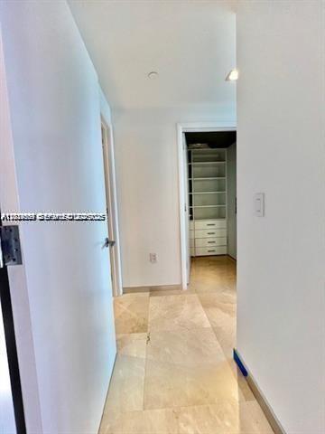 17121 Collins Avenue