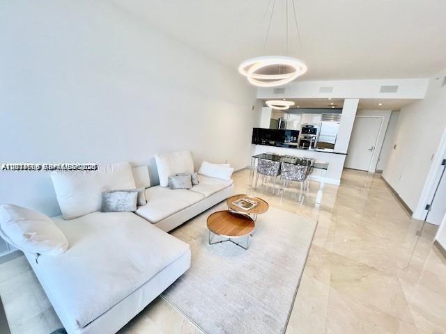 17121 Collins Avenue