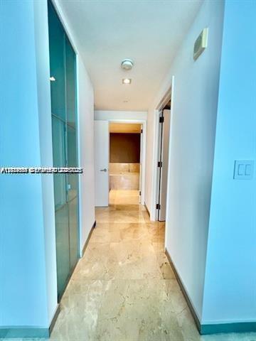 17121 Collins Avenue