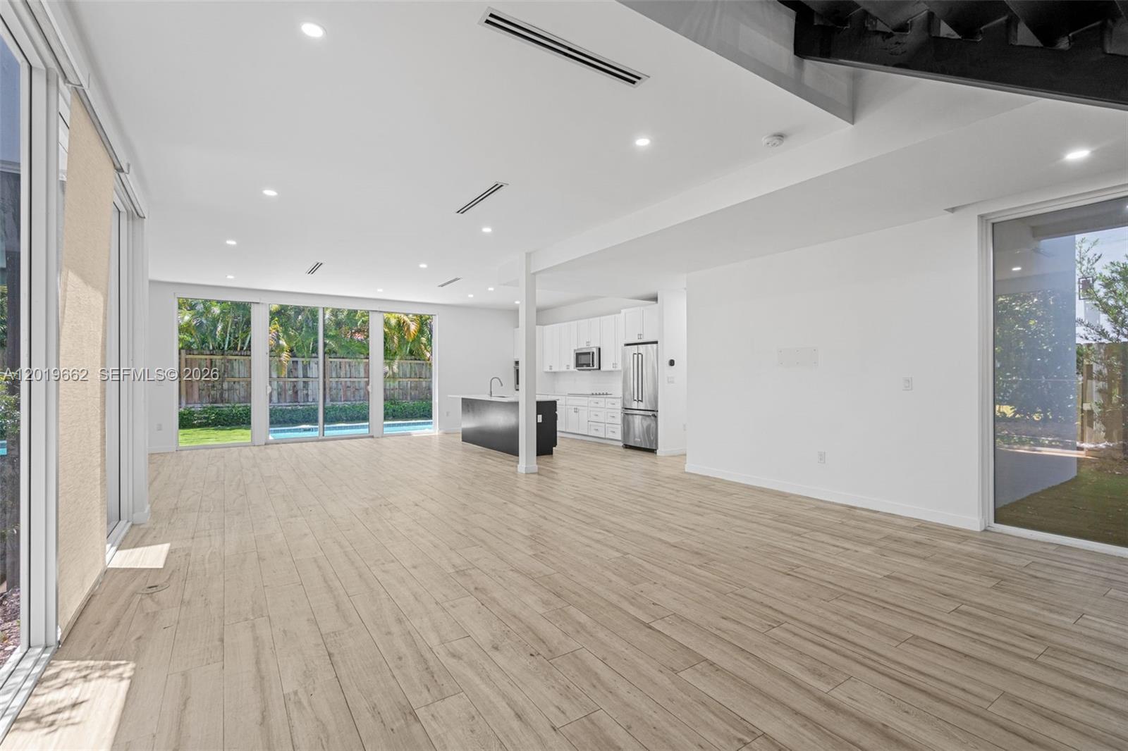1816 SW 23rd Street
