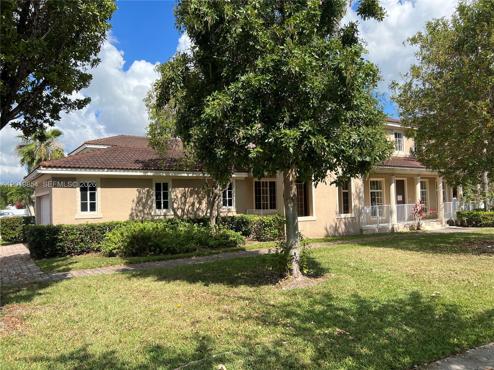 14008 SW 274 Terrace