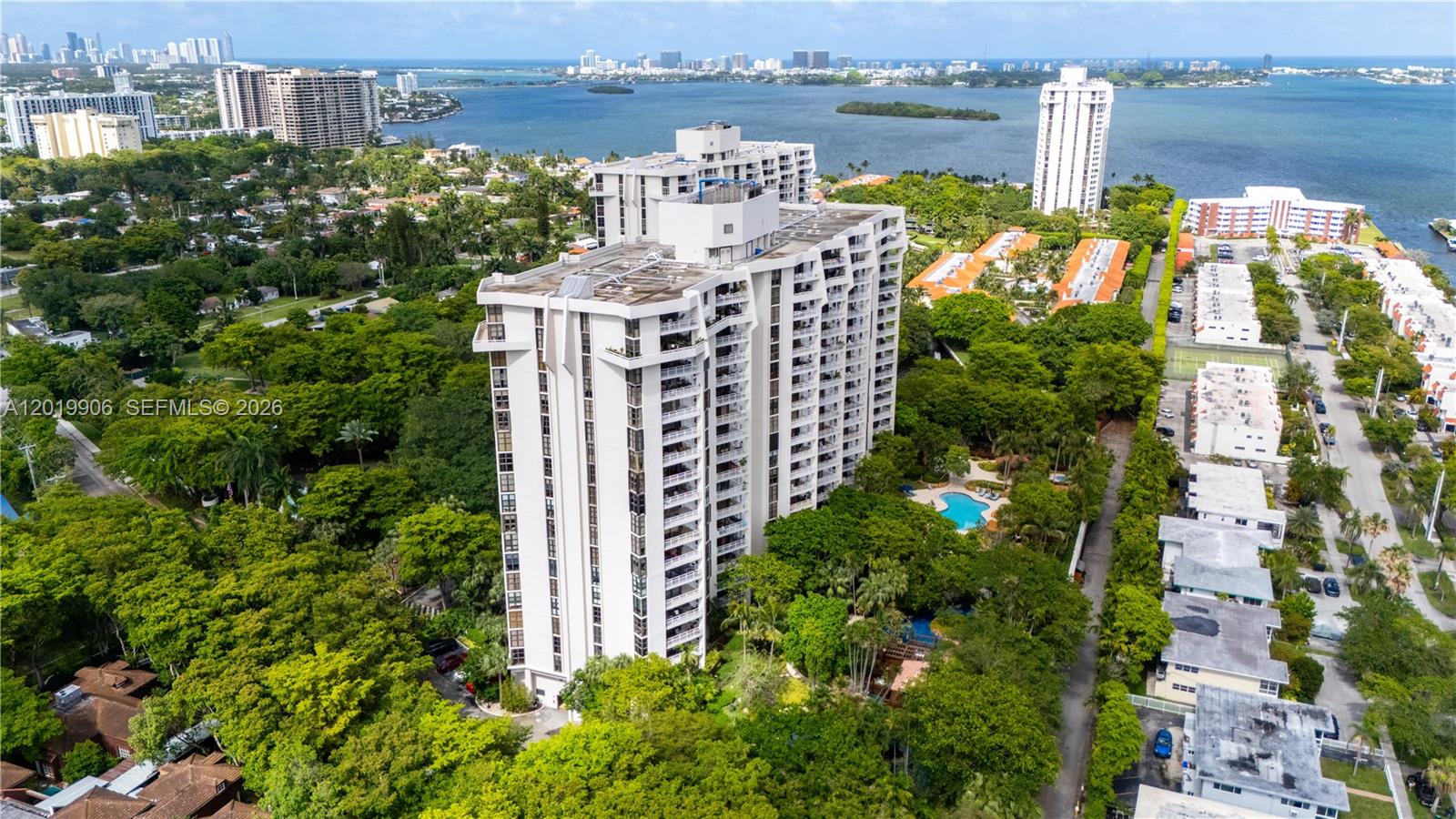 2000 Towerside Terrace