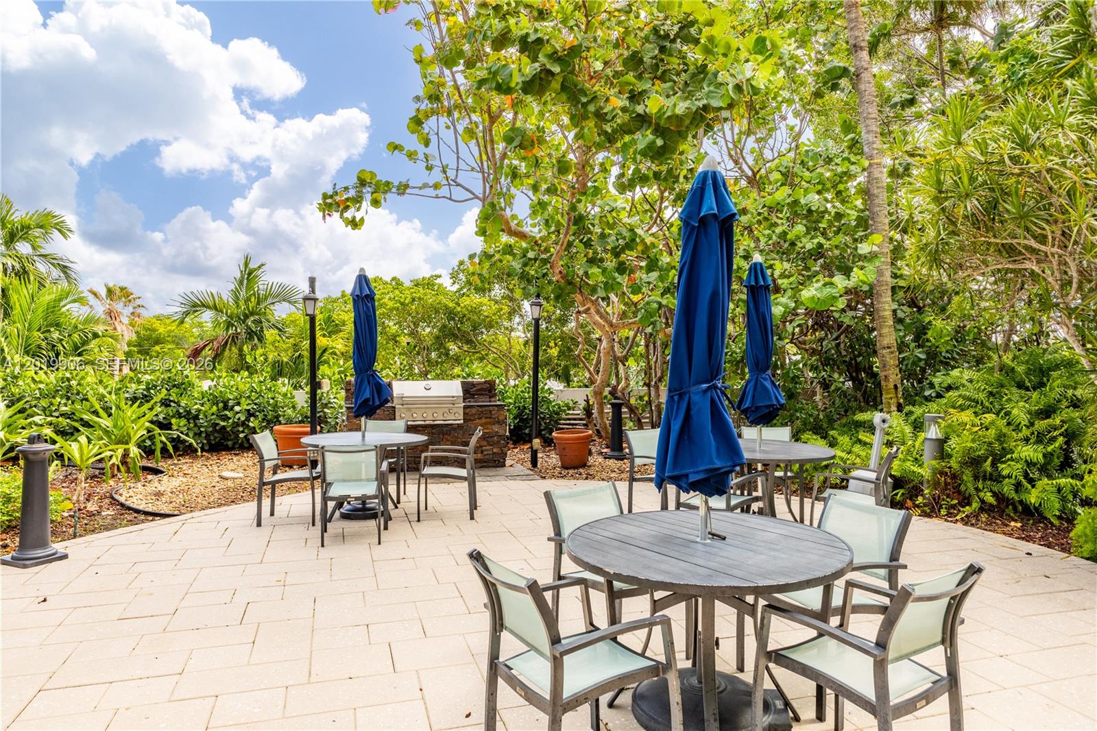2000 Towerside Terrace
