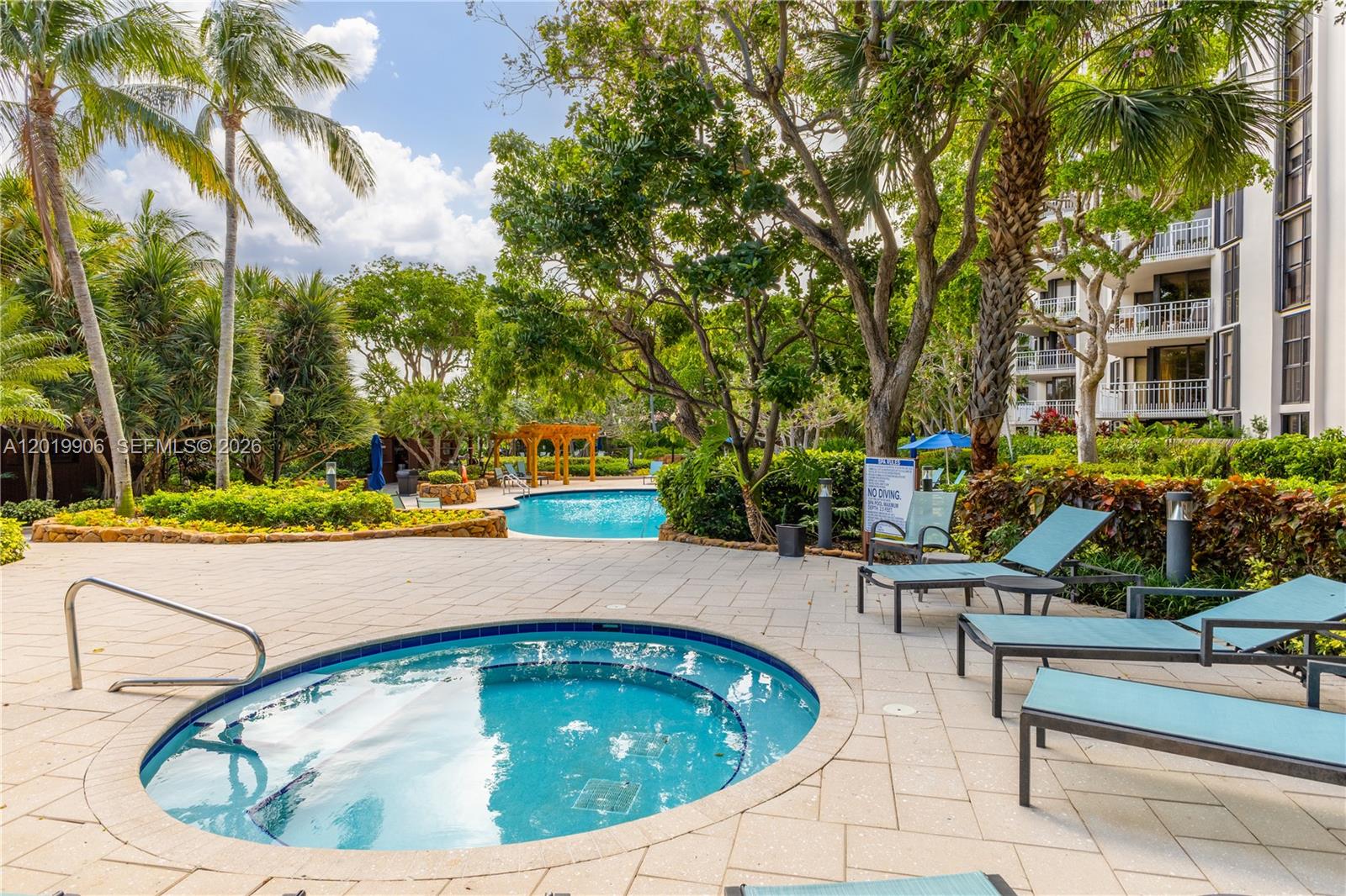 2000 Towerside Terrace