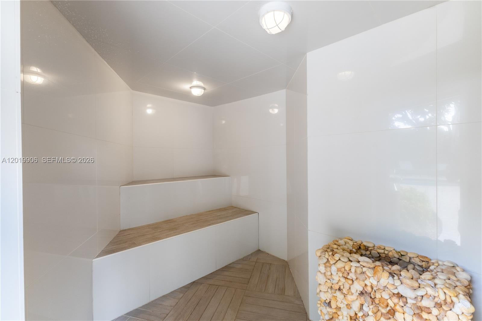 2000 Towerside Terrace