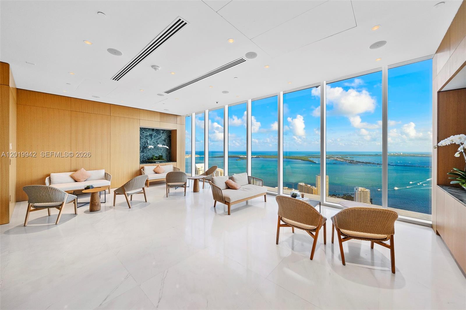 300 Biscayne Blvd Way