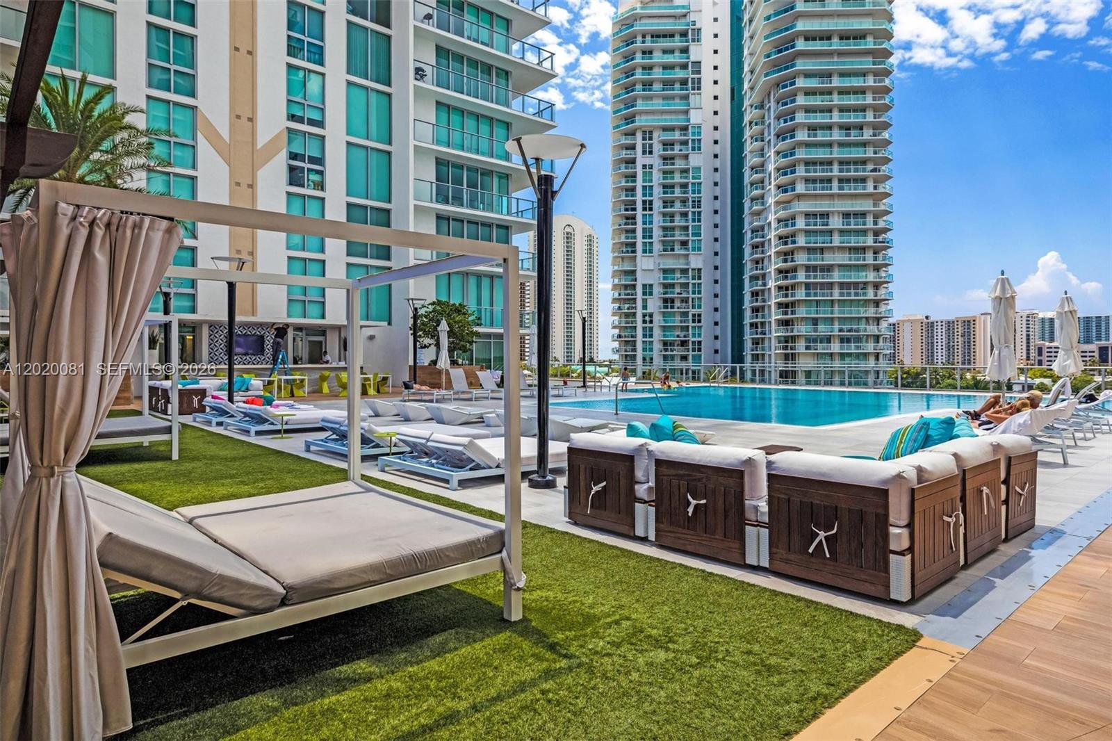 330 Sunny Isles Boulevard