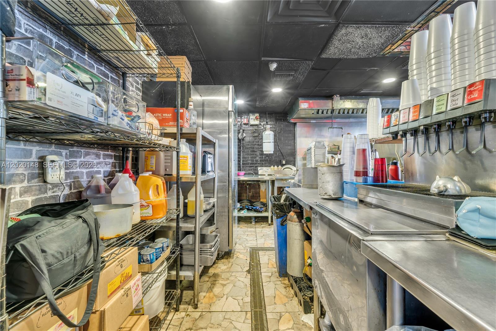 84 W St
