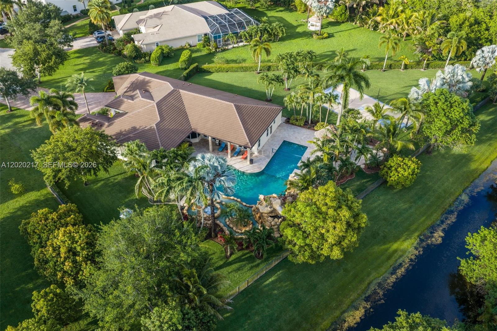 10018 Laurel Road