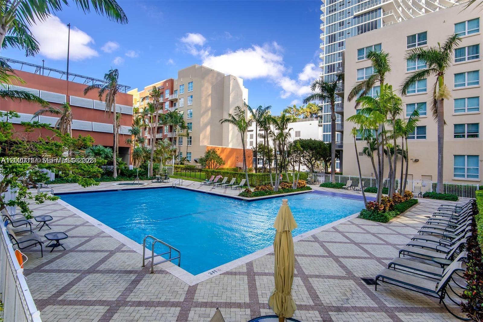 2000 N Bayshore Drive