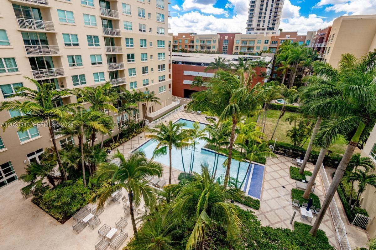 2000 N Bayshore Drive