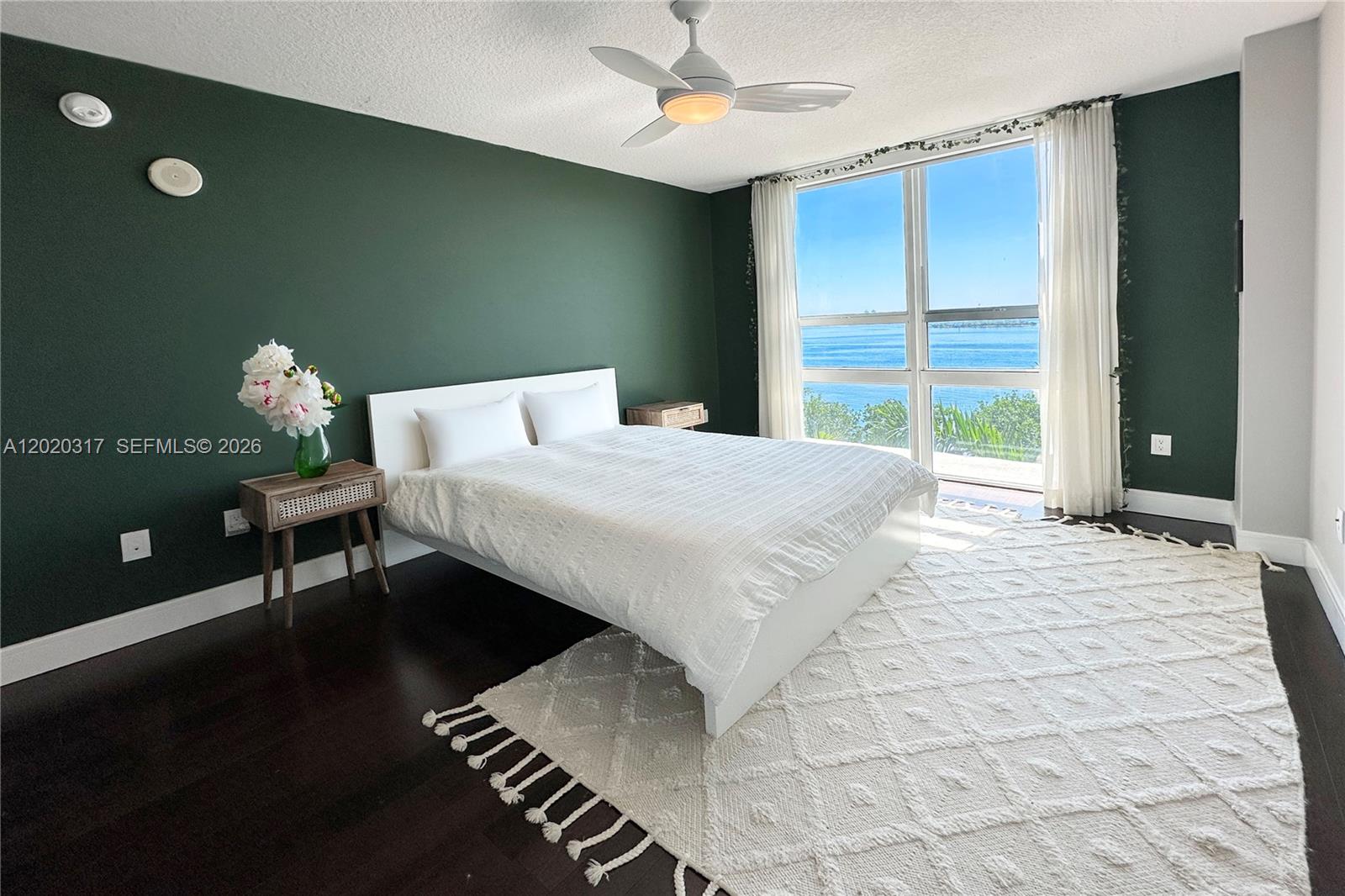2000 N Bayshore Drive