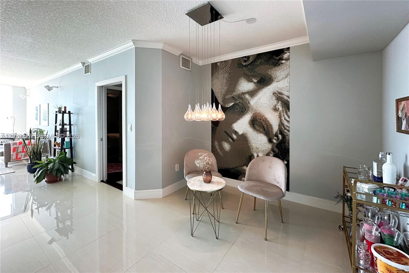 2000 N Bayshore Drive