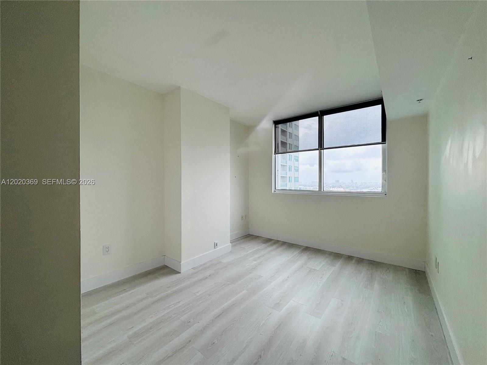 253 NE 2nd Street