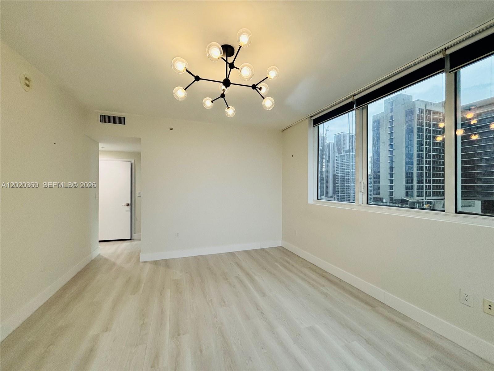 253 NE 2nd Street