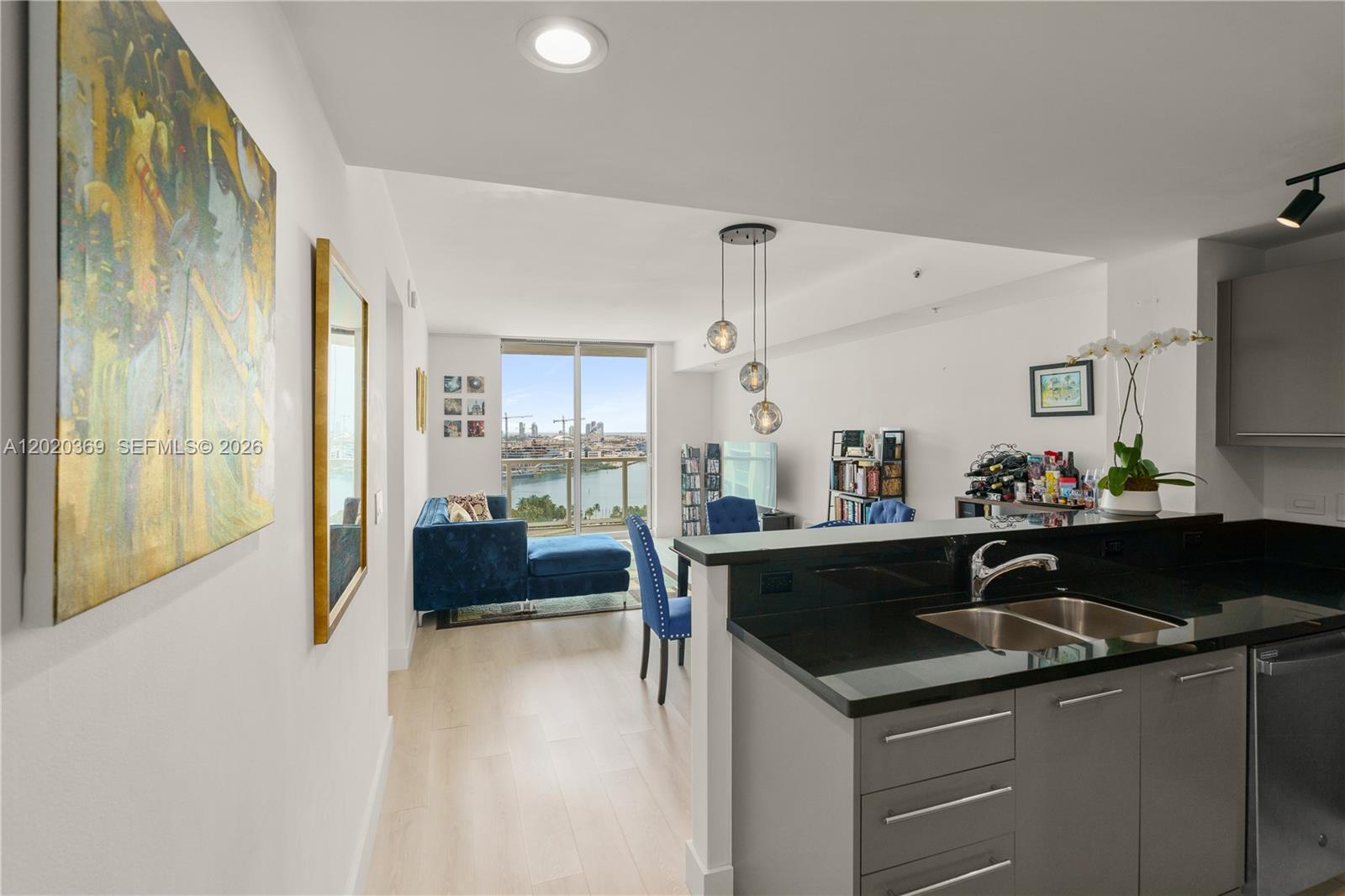 253 NE 2nd Street