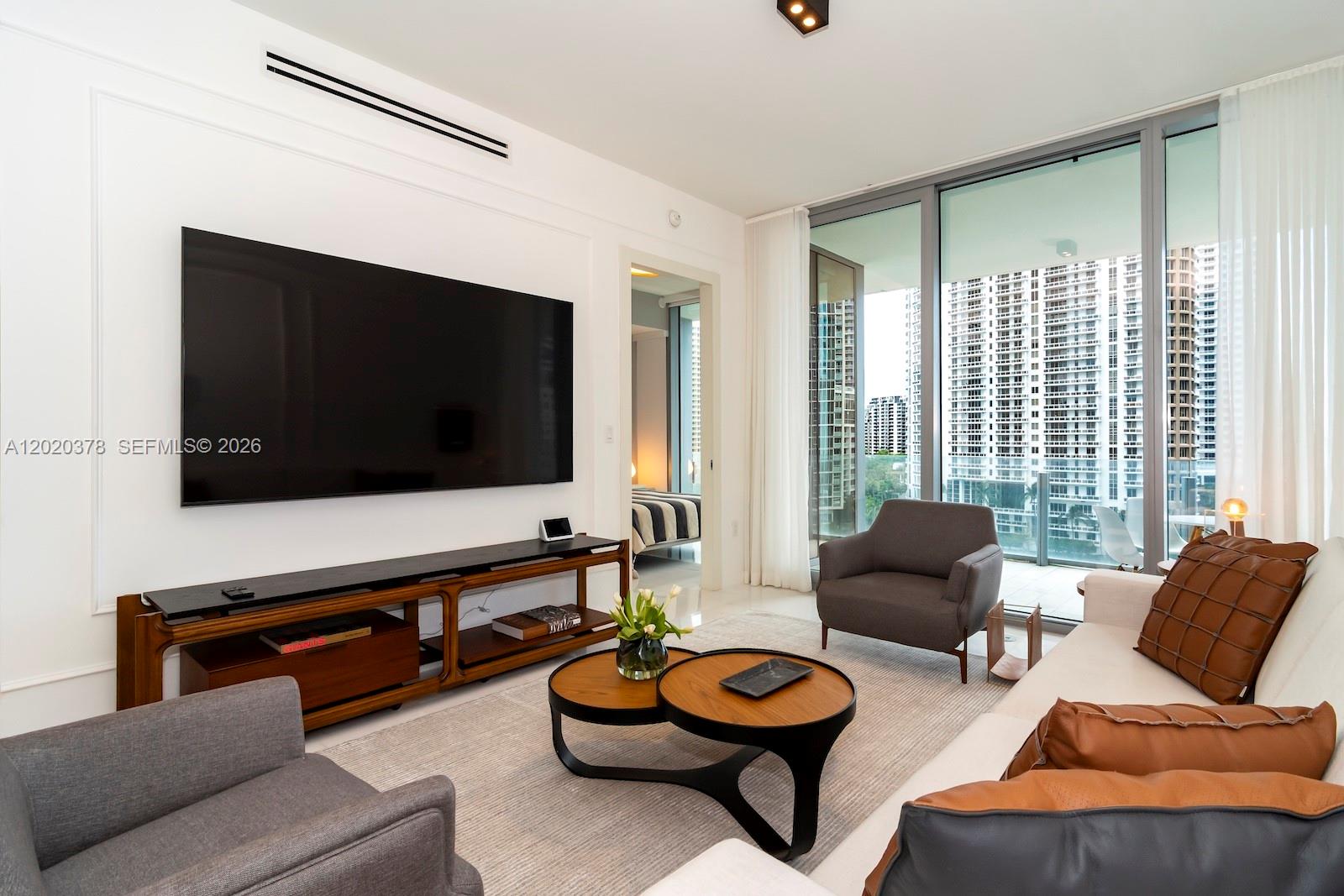300 Biscayne Boulevard Way