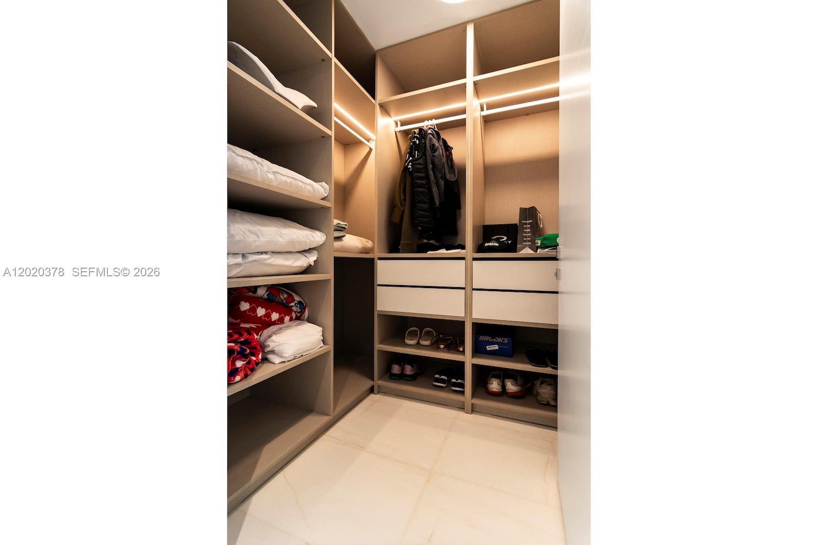 300 Biscayne Boulevard Way