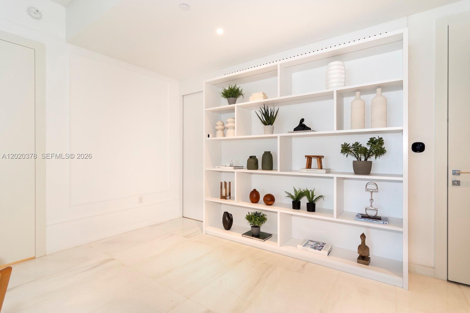 300 Biscayne Boulevard Way