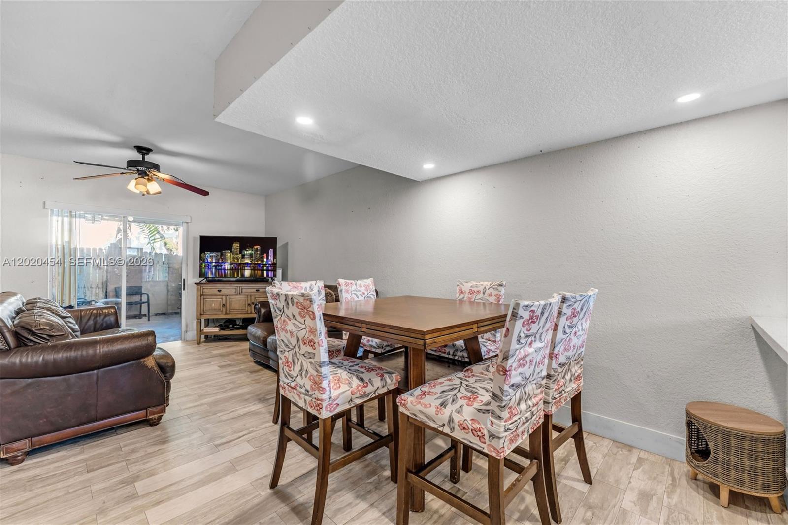 8025 NW 8th Street