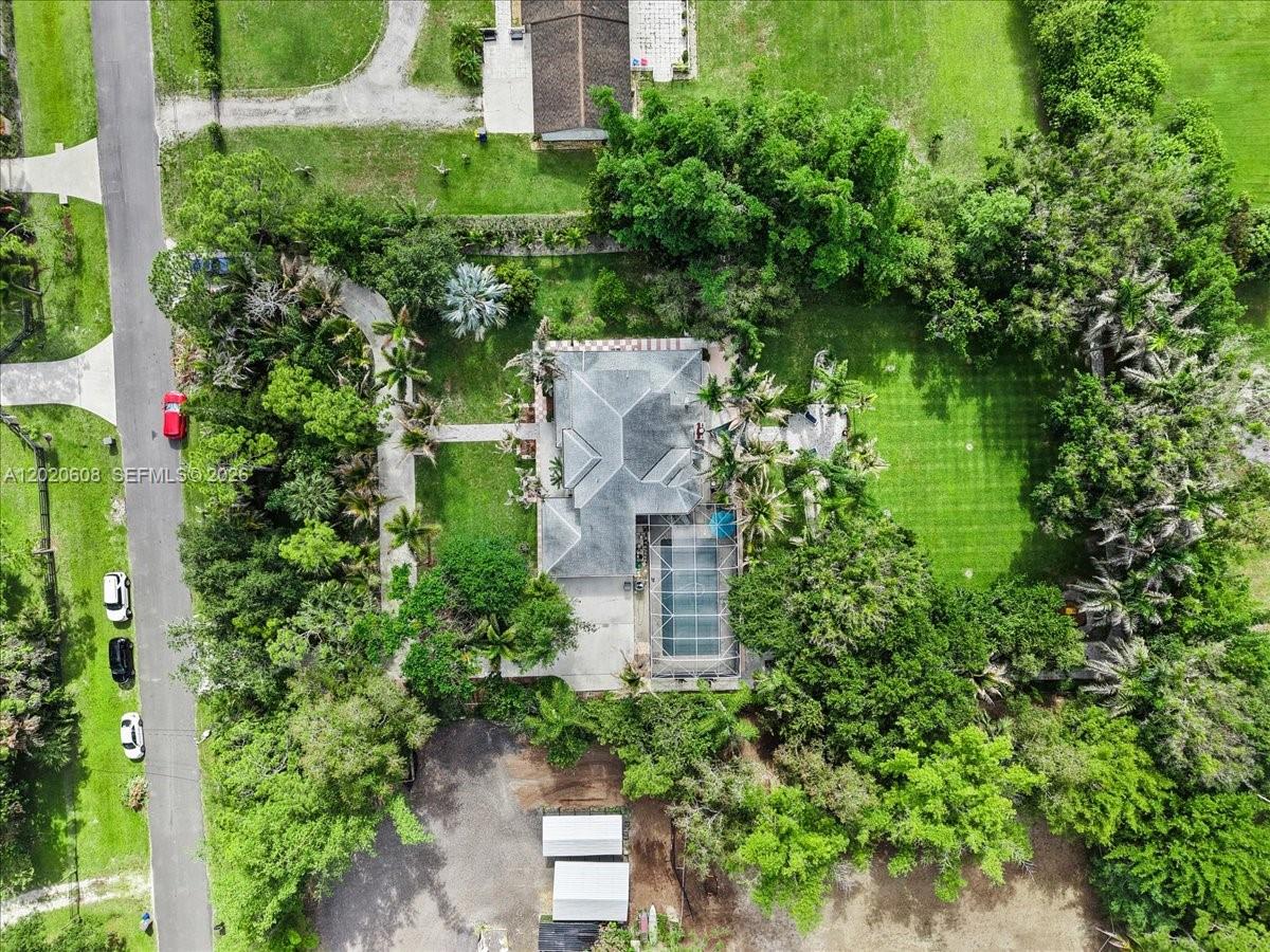10767 N 153rd Court