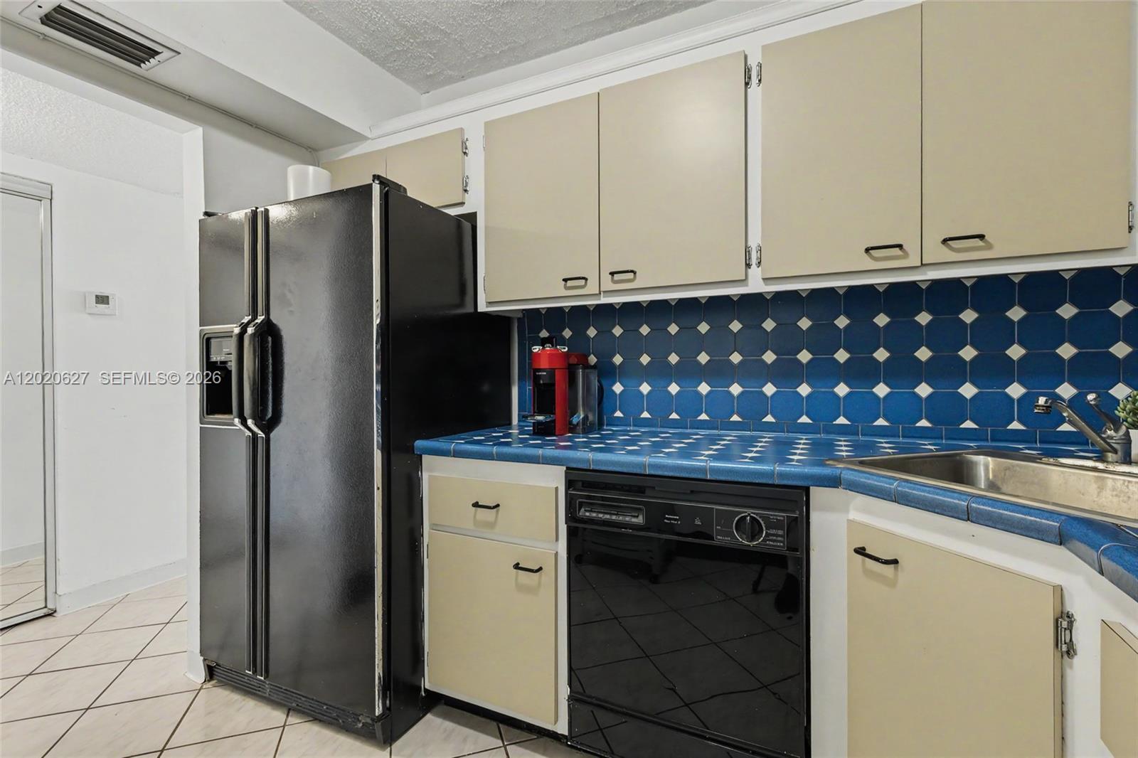 2100 Sans Souci Boulevard