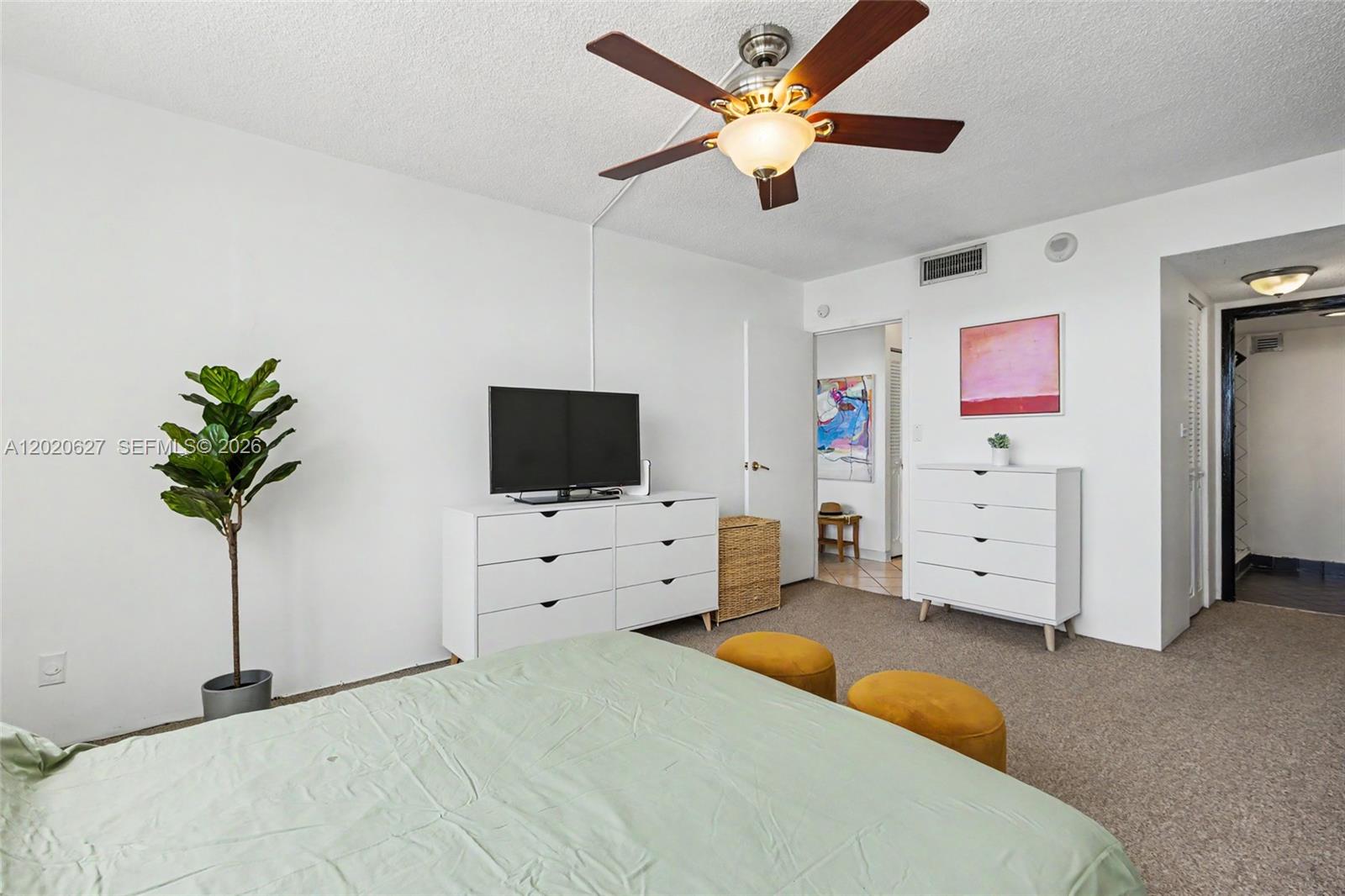 2100 Sans Souci Boulevard