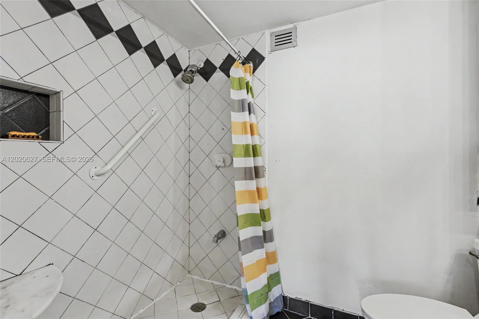 2100 Sans Souci Boulevard