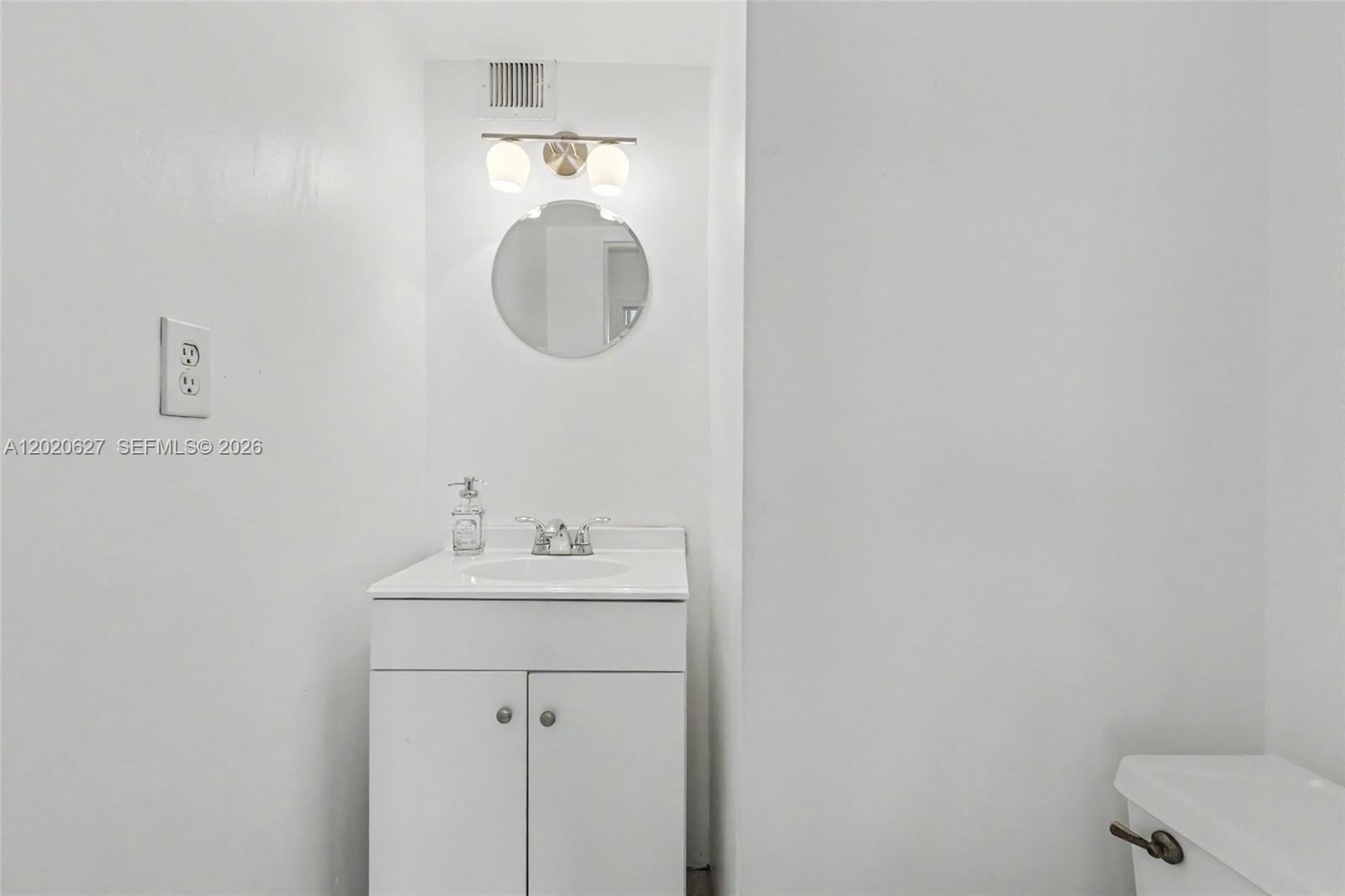 2100 Sans Souci Boulevard