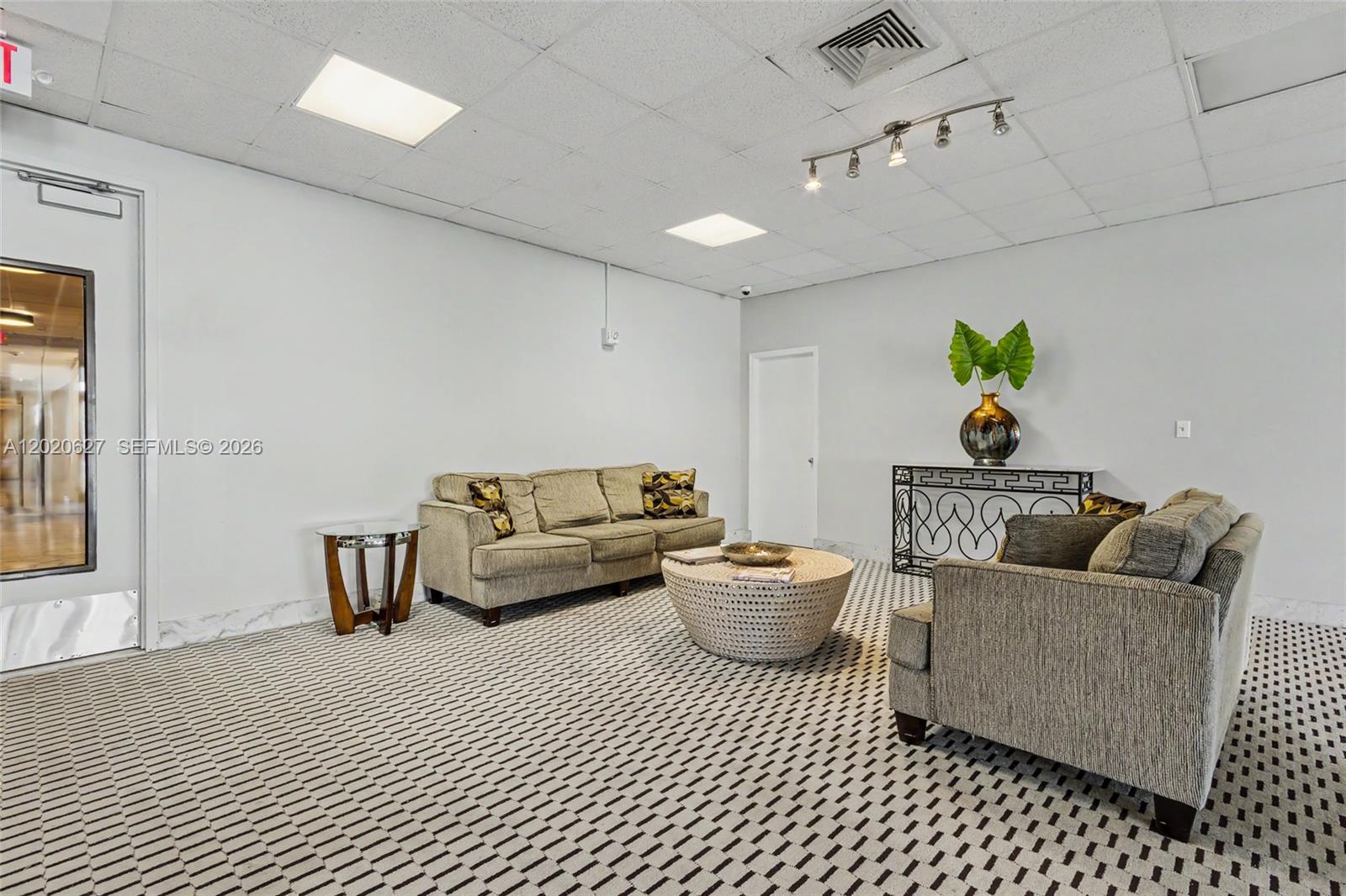 2100 Sans Souci Boulevard