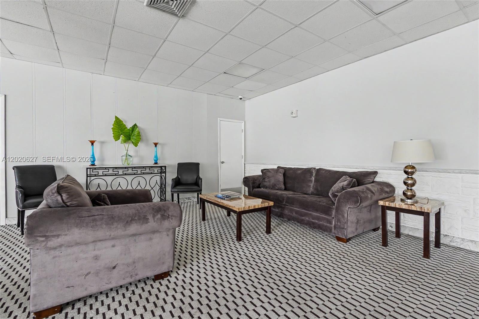 2100 Sans Souci Boulevard