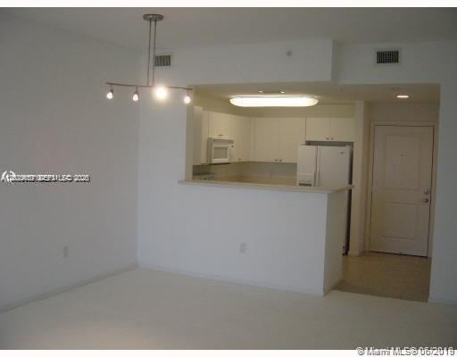 10 Aragon Avenue