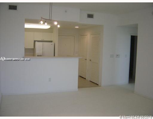 10 Aragon Avenue