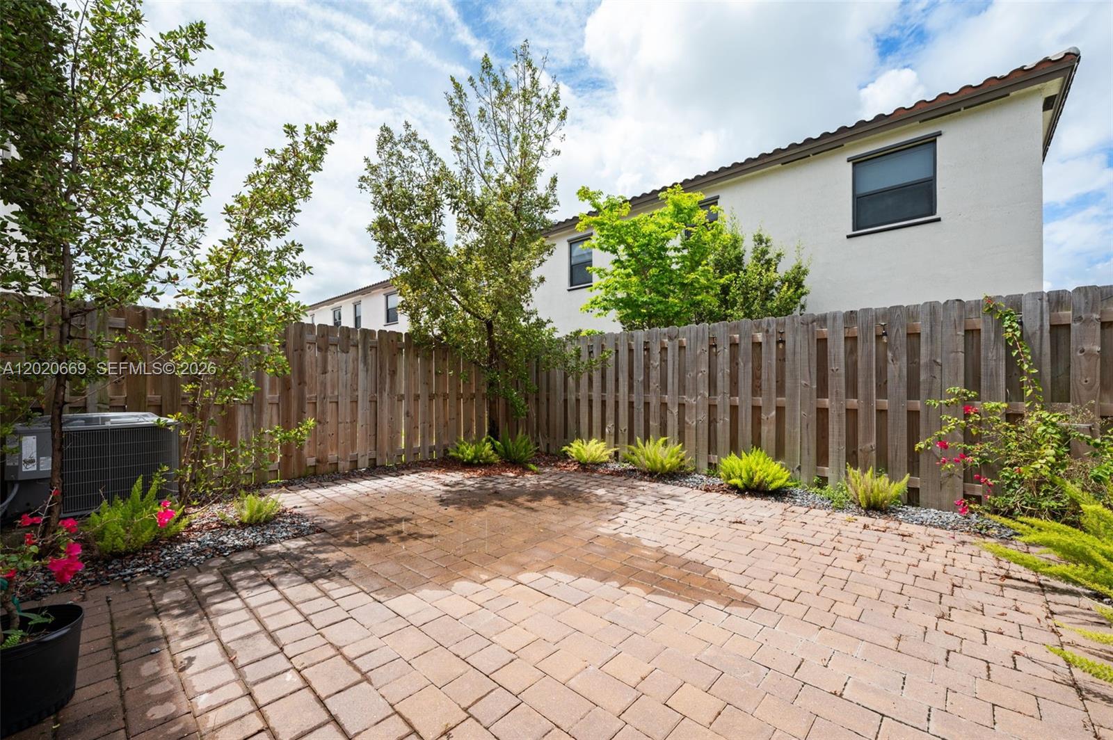 11945 SW 245th Terrace