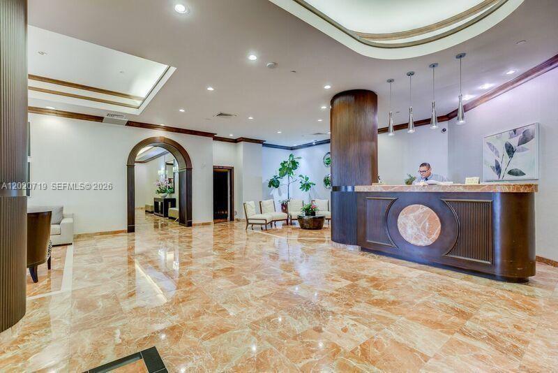 3610 Yacht Club Drive