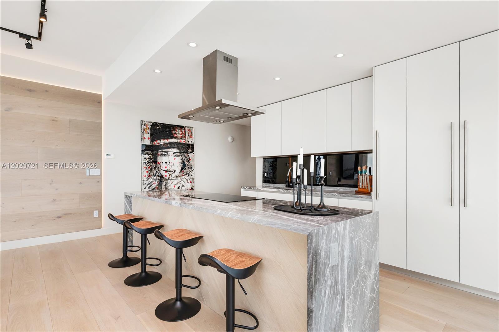 700 NE 26th Terrace