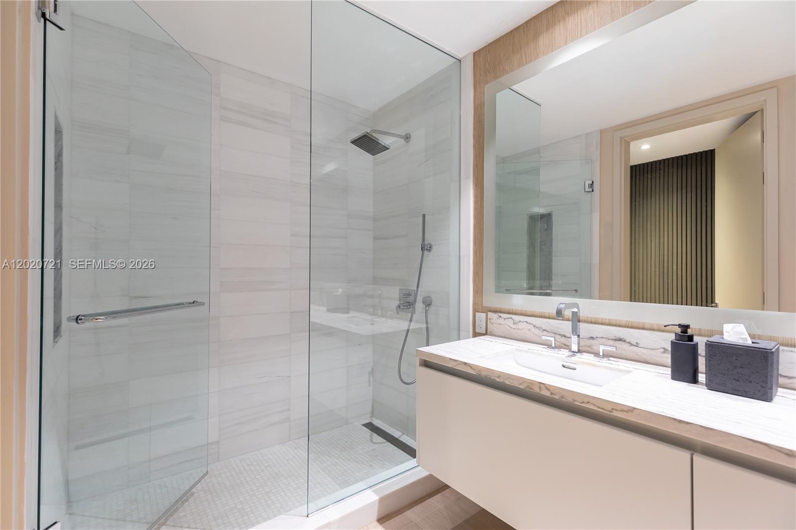 700 NE 26th Terrace
