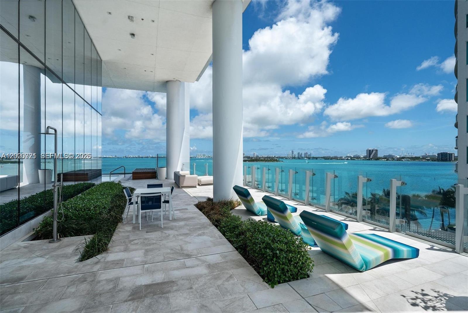 700 NE 26th Terrace
