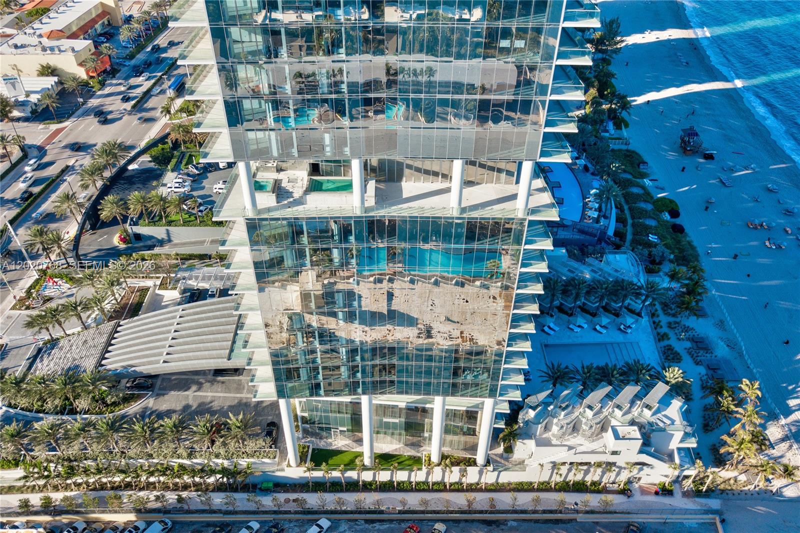 18501 E Collins