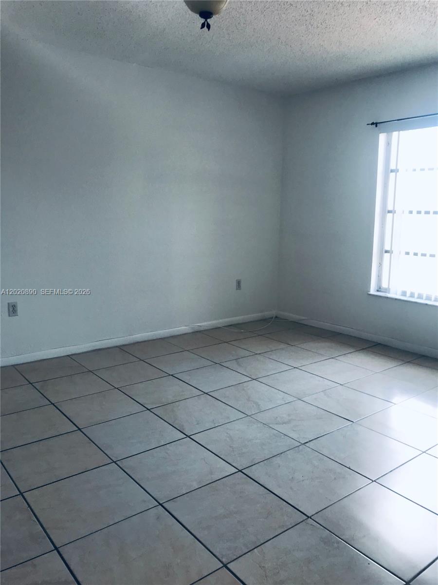 17600 NW 68th Avenue