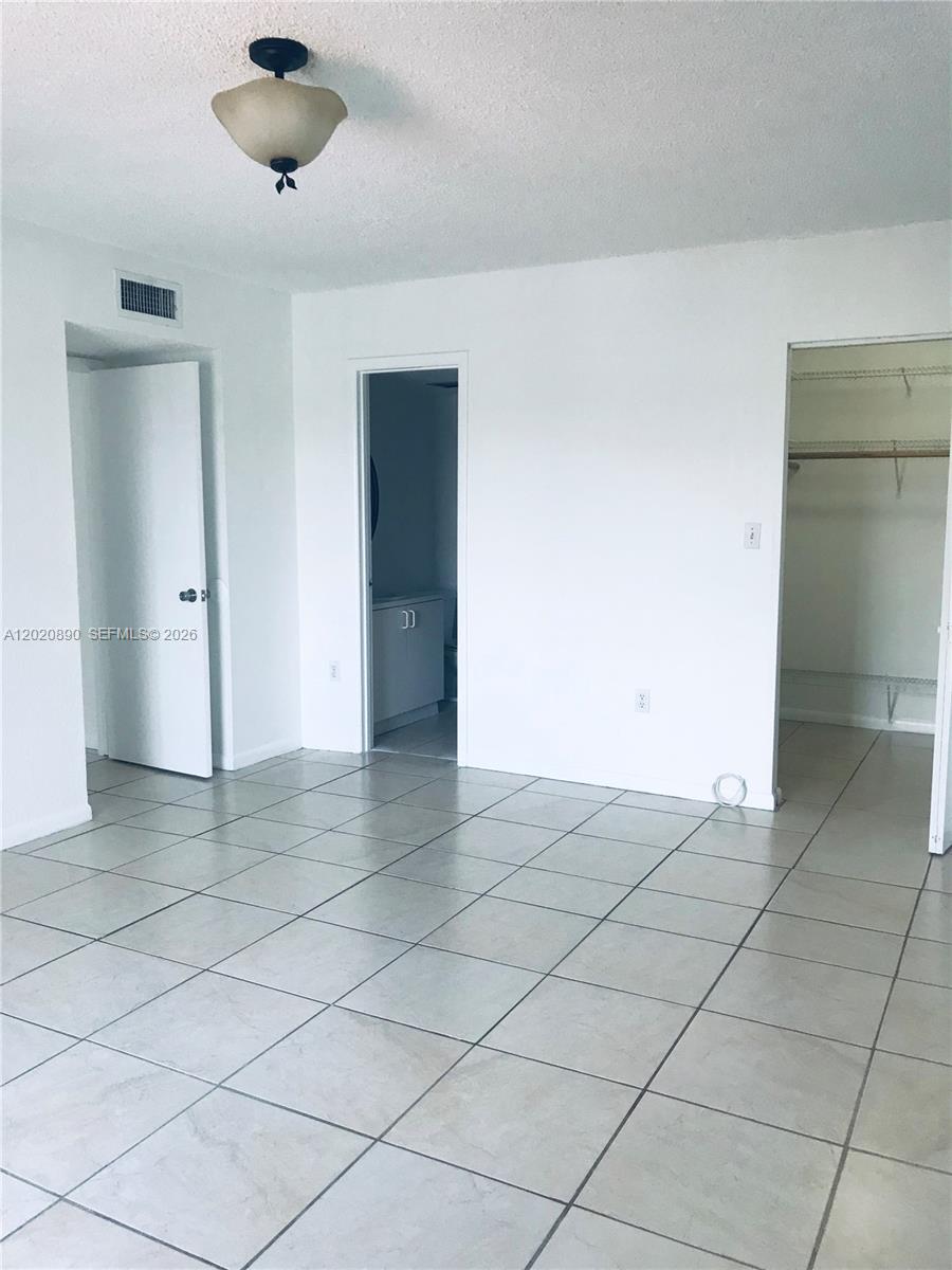 17600 NW 68th Avenue