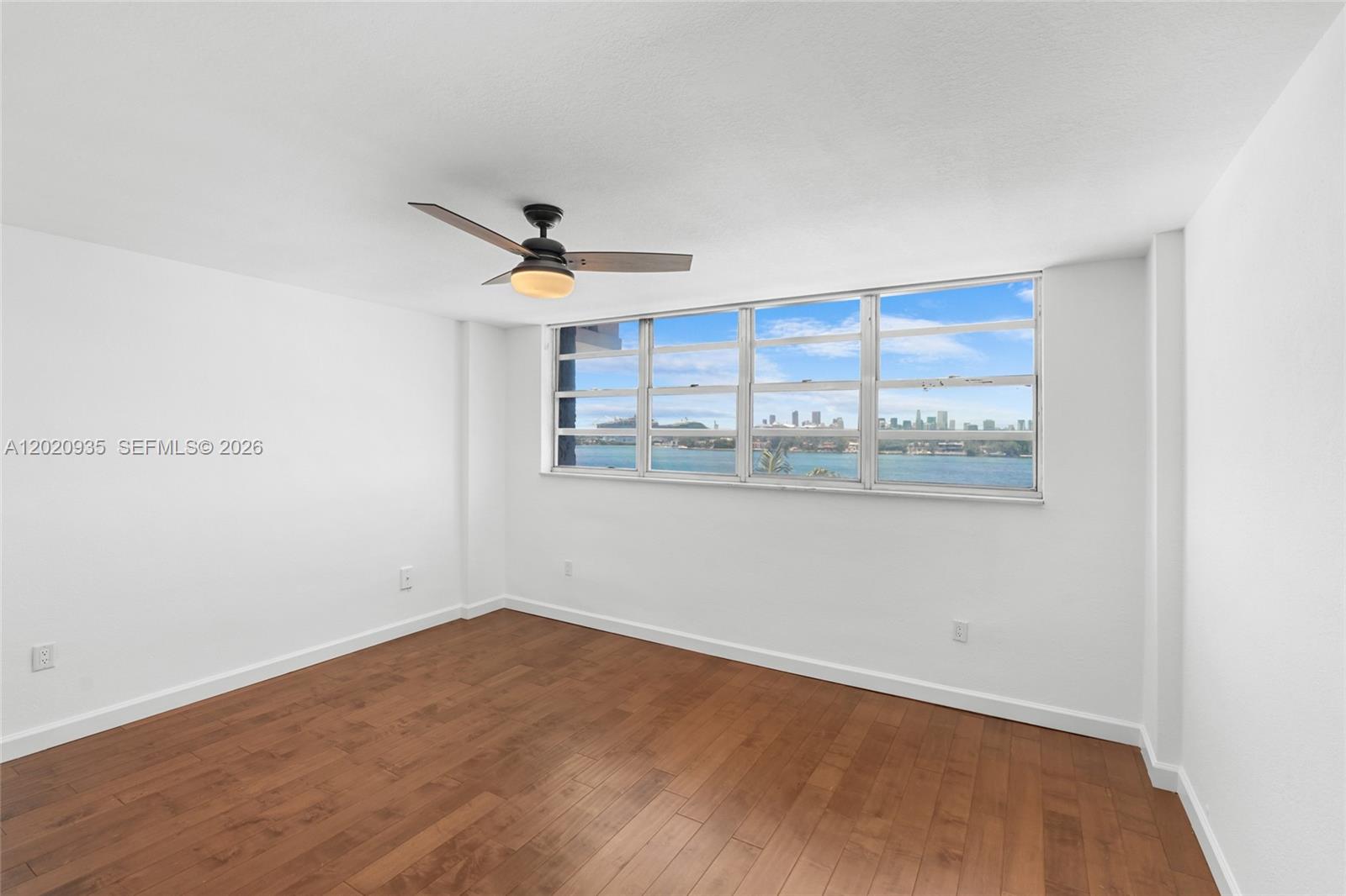 800 West Avenue